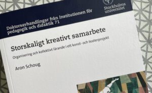 Storskaligt kreativt samarbete av Aron Schoug